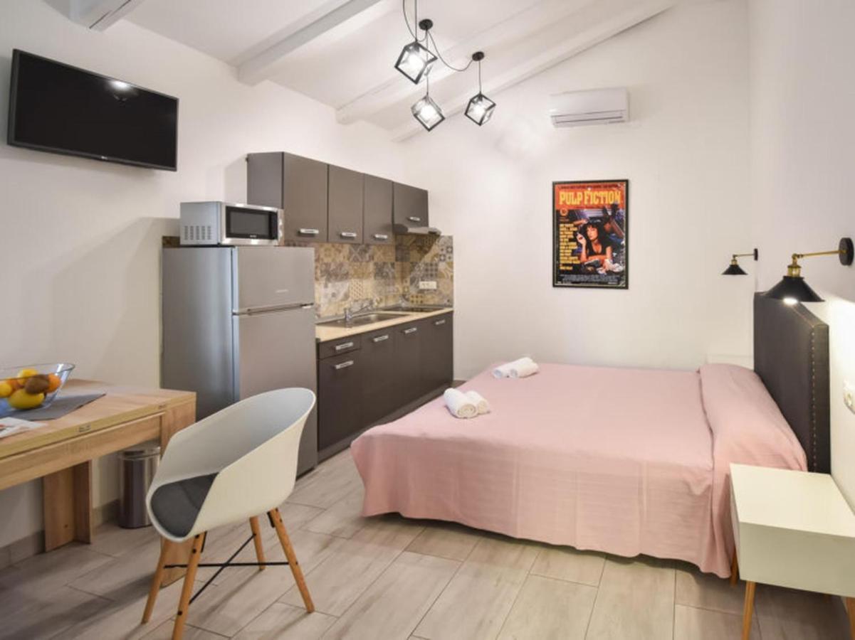 Studios Barre With Jacuzzi Rovinj Buitenkant foto