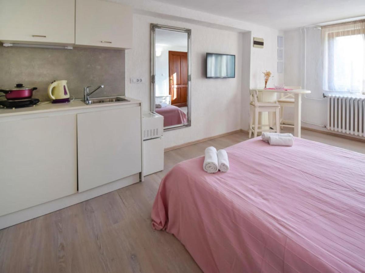 Studios Barre With Jacuzzi Rovinj Buitenkant foto